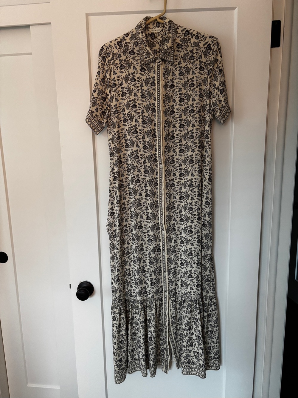 Max Studio Cream and Black Floral Button-Front Maxi Dress